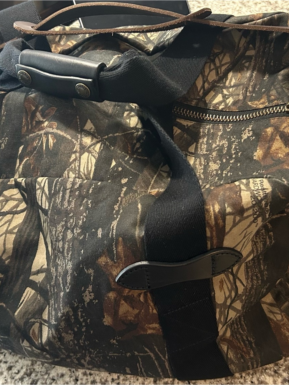 Filson Tin Cloth Medium Duffle in Realtree